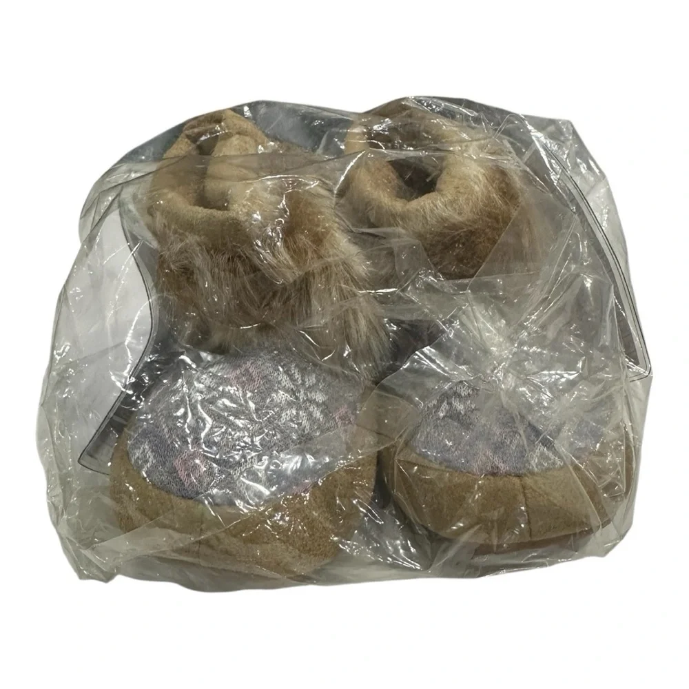 Joe Fresh Faux Fur Trim Knit Slippers Size 9 - Picture 3 of 6